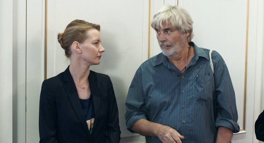 Toni Erdmann Szenenbilder und Poster Film critic.de