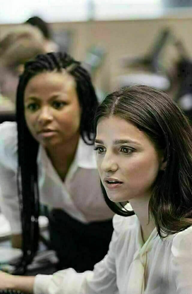 Industry Szenenbilder und Poster Film critic.de