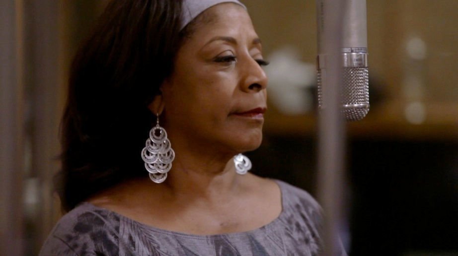 20 Feet from Stardom 04