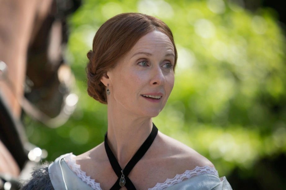 A Quiet Passion 02