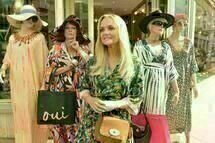 Absolutely Fabulous 12