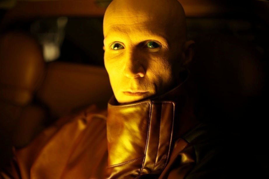 Beyond the Black Rainbow 05