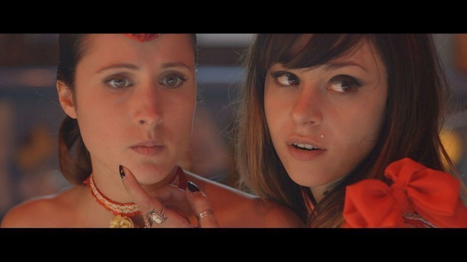 Bitch Popcorn and Blood 02