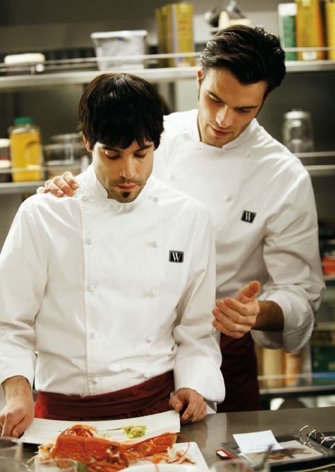 Bon Appetit 12