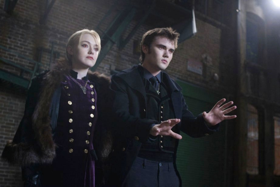 Breaking Dawn - Biss zum Ende der Nacht 2 11