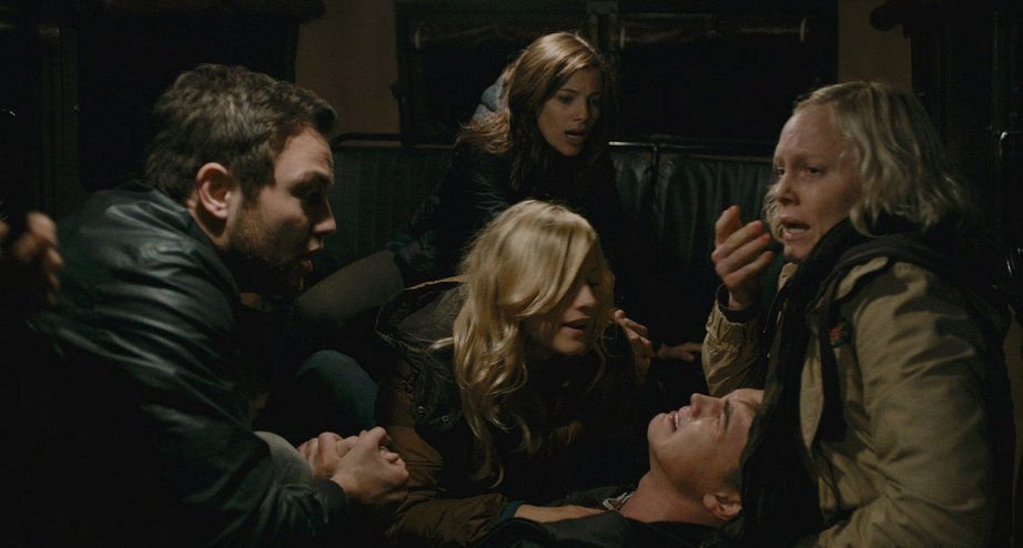 Chernobyl Diaries  6