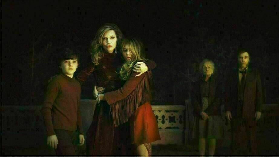 Dark Shadows 04