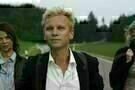 Der Mann der ueber Autos sprang 02