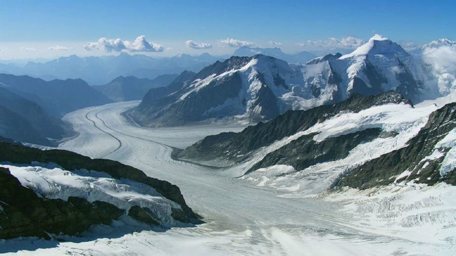Die Alpen - Unsere Berge von oben 01 Die Alpen - Unsere Berge von oben 01