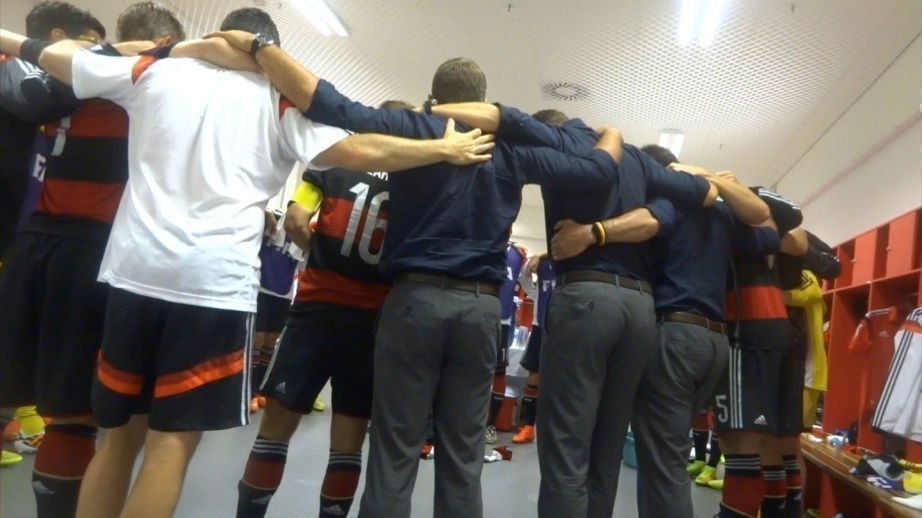 Die Mannschaft 11