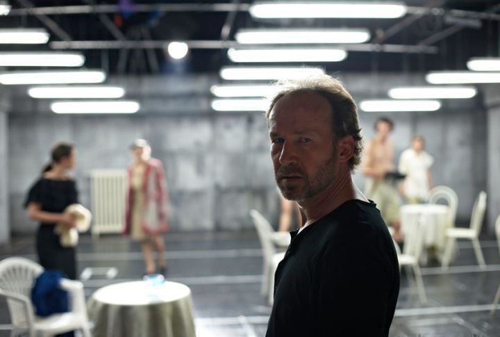 Die Unsichtbare 8 Die Unsichtbare 8