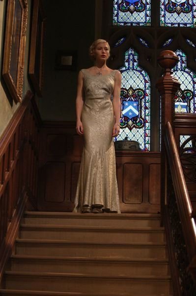 easy virtue-16