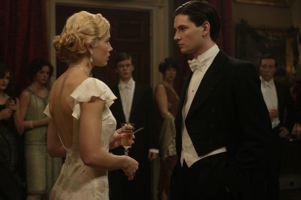 easy virtue-18