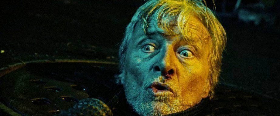 Hobo with a Shotgun 12