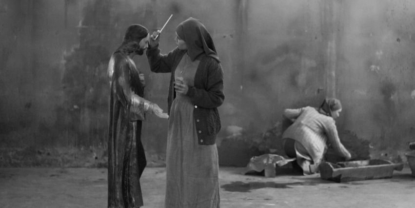 Ida Feature 1