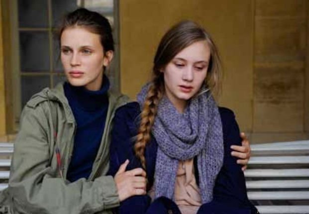 Jeune et jolie 11
