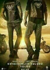 Kaybedenler Kulübü Yolda