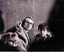 Ken Loach am Set von Kes