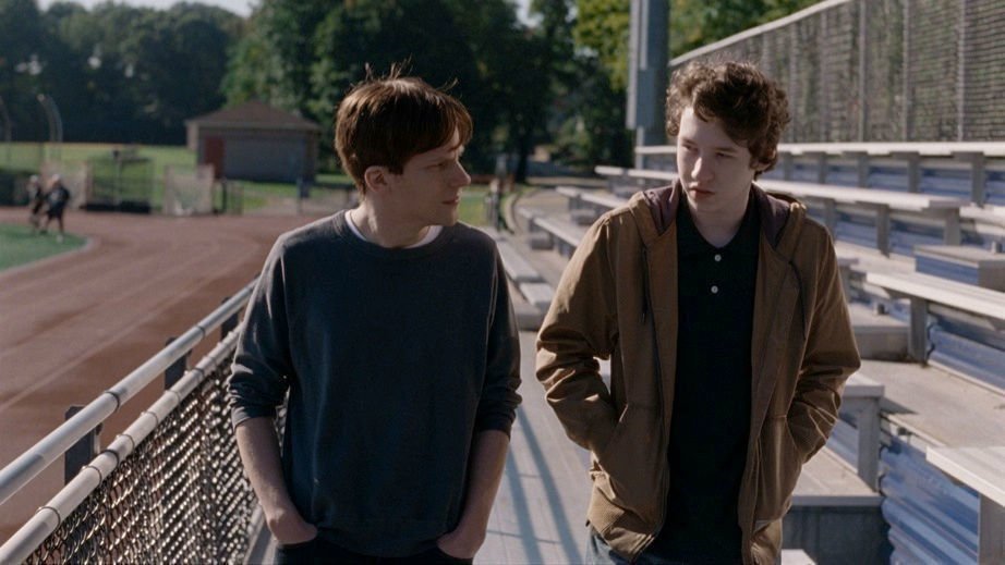 Louder Than Bombs 03