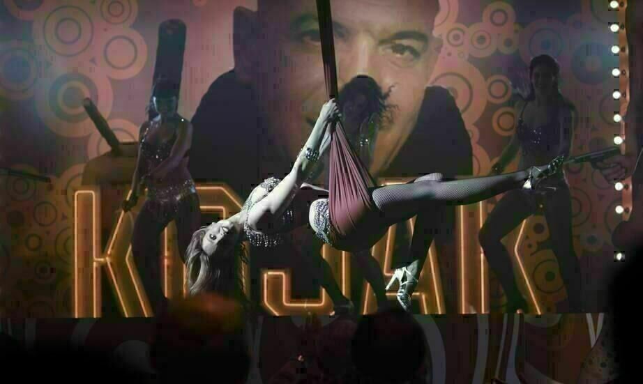 Mad Circus   3