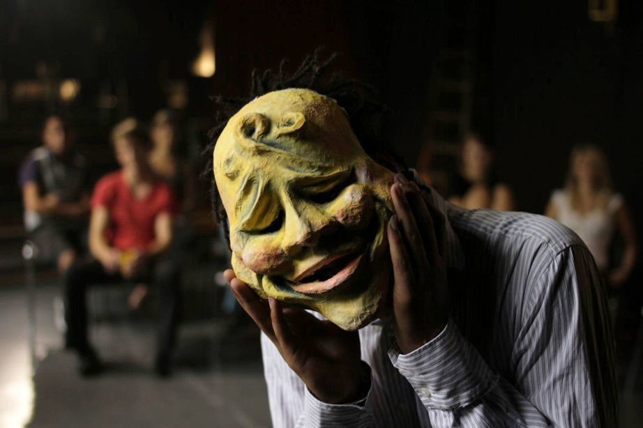 Masks 01