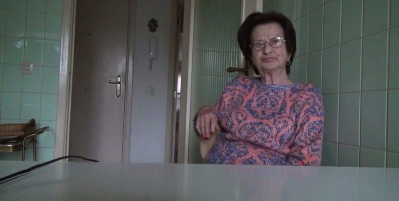 No Home Movie
