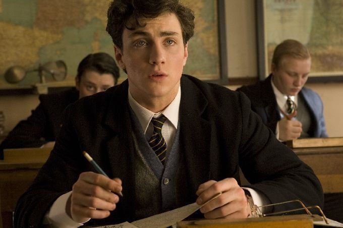 Nowhere Boy 04
