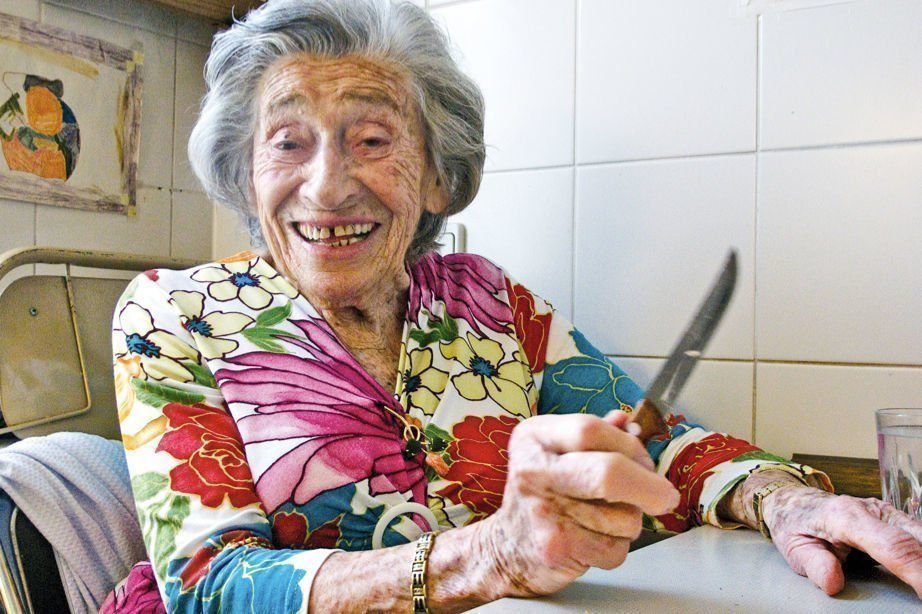 Oma   Bella 02