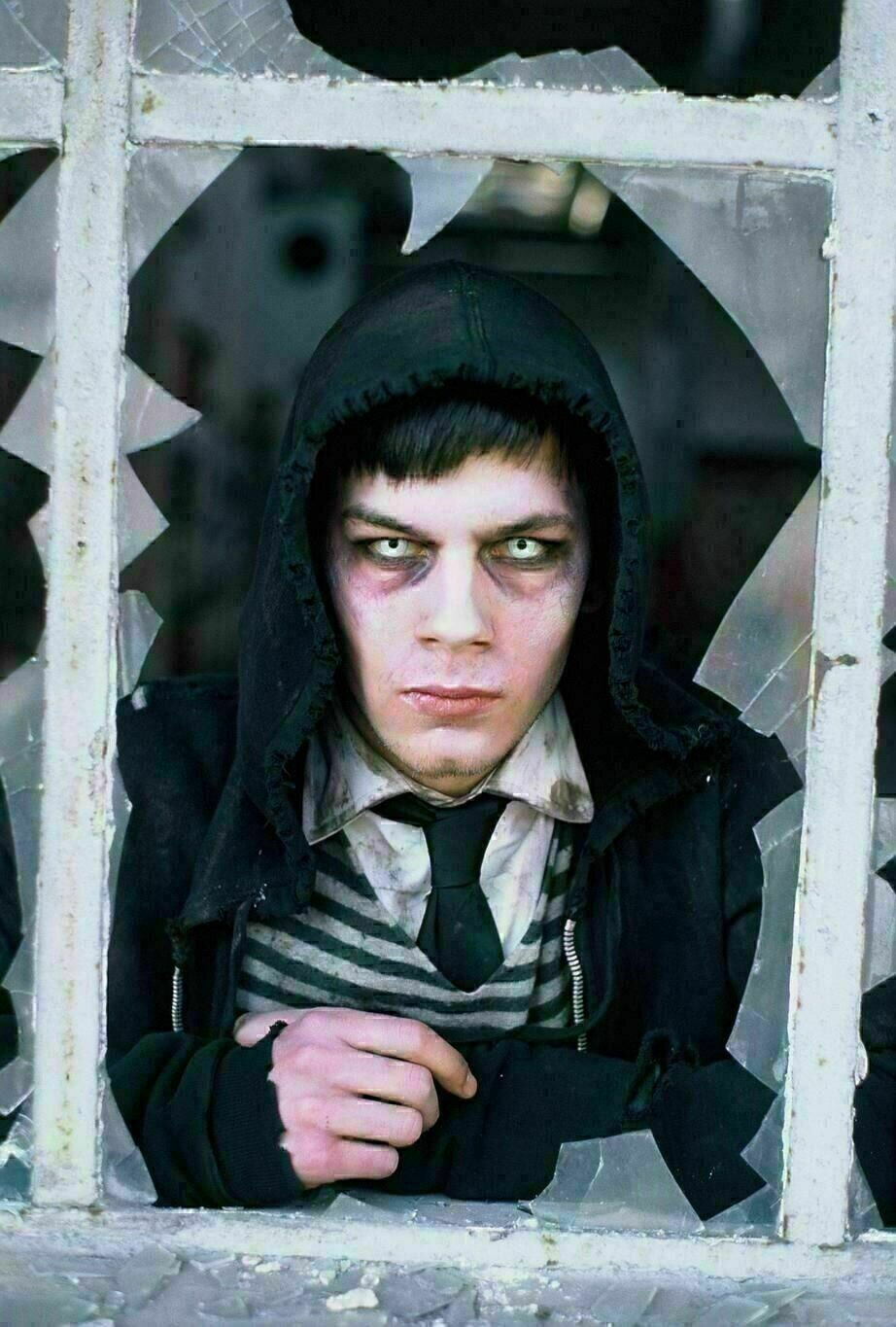 Otto; or, up with Dead People