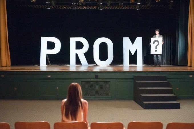 Prom  18