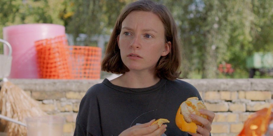 Selbstkritik eines bürgerlichen Hundes Szenenbilder und Poster Film