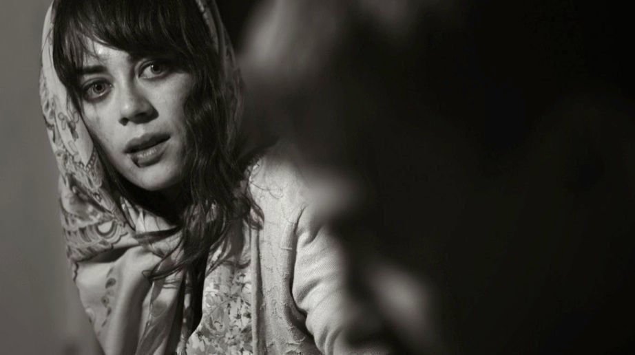 Sen aydinlatirsin geceyi 03 Sen aydinlatirsin geceyi 03