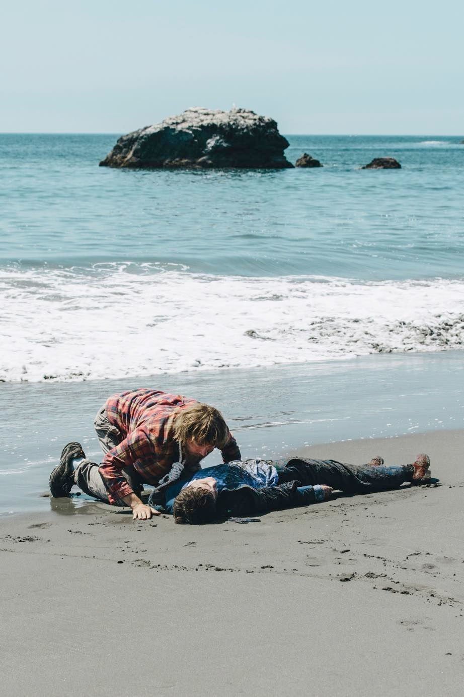 Swiss Army Man 01