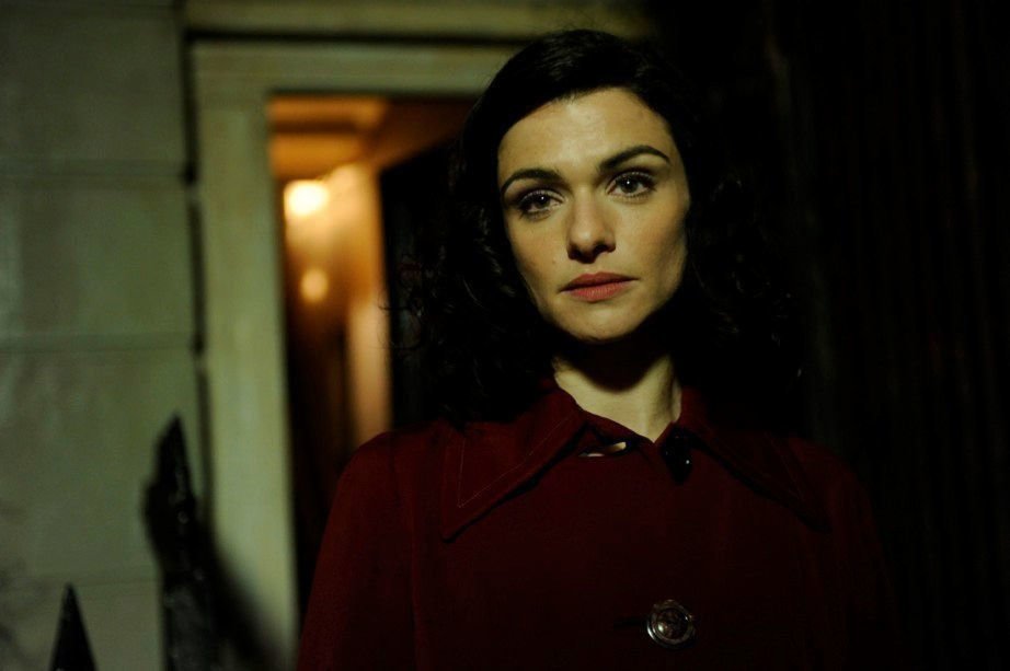 The Deep Blue Sea 01