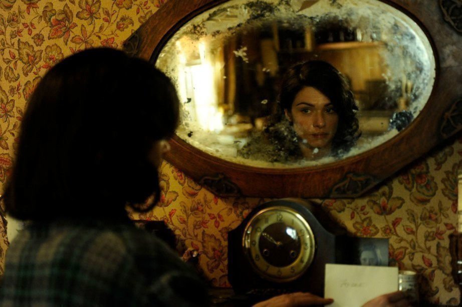 The Deep Blue Sea 20