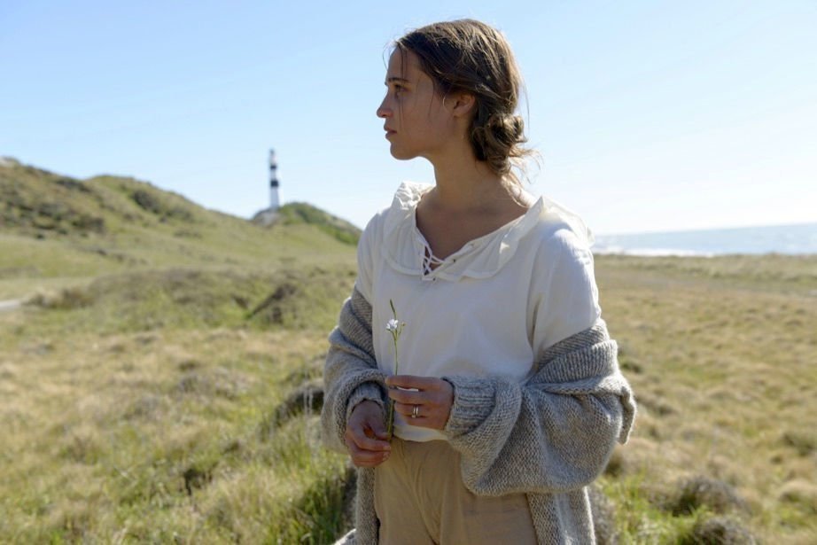 The Light Between Oceans 08