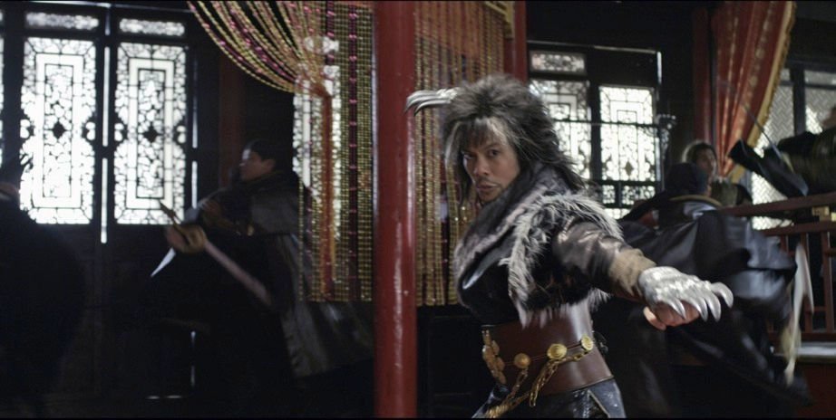 The Man with the Iron Fists 01 The Man with the Iron Fists 01