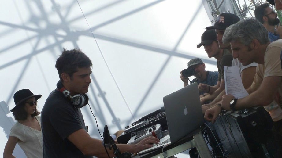 We Are Your Friends 16
