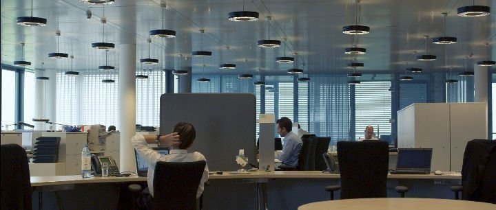 Work Hard - Play Hard  01 Work Hard - Play Hard  01